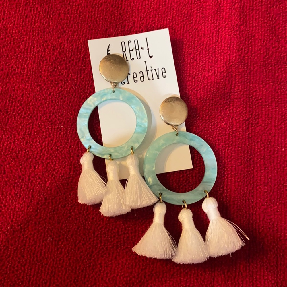 Reb*L Creative never worn new earrings